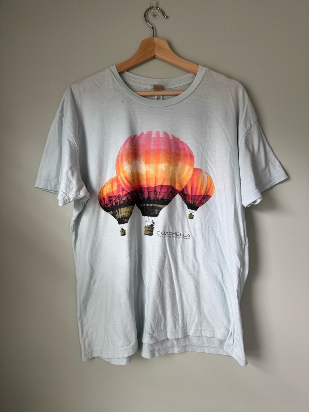 Coachella 2012 Hot Air Balloon Graphic Tee in Pale Blue